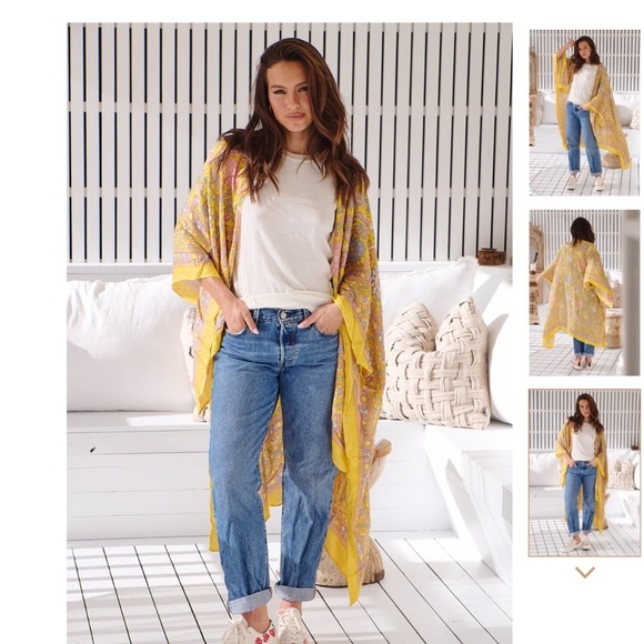 Free People MAGIC DANCE BORDER PRINT KIMONO- MELLOW YELLOW floral one size - Picture 2 of 8